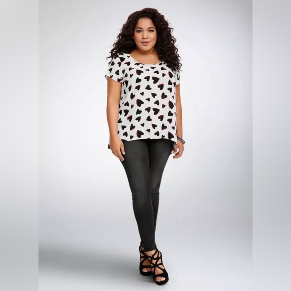 Torrid Heart Print Georgette Hi-Lo Blouse Women’s Size 1X Short Sleeve White - Picture 7 of 8